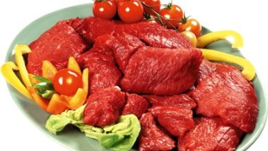 Експерти рекомендують м'ясні продукти, яйця, йогурт в якості ідеальних складових сніданку.