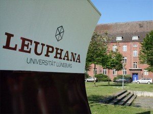 Університет Лойфана в Люнебурзі