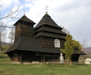 Церква Св. Архистратига Михаїла (1745) в селі Ужок Великоберезнянського району Закарпаття