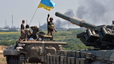 прапор України-Шкільне життя
