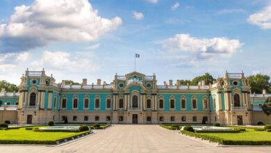 Маріїнський палац-Шкільне життя