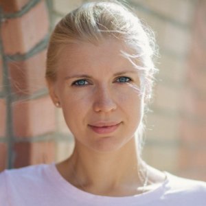 Марина Вєжис-Шкільне життя