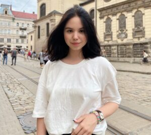 Ліза-студент-Шкільне життя